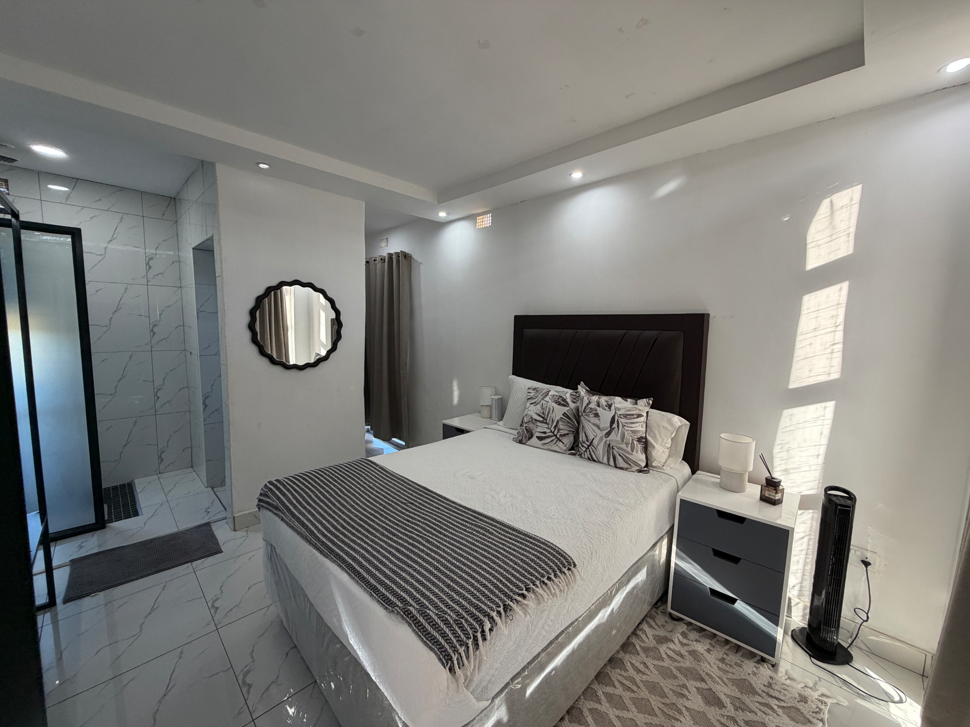 Two-Bedroom with Lounge at Lions Gate Villas — second bedroom